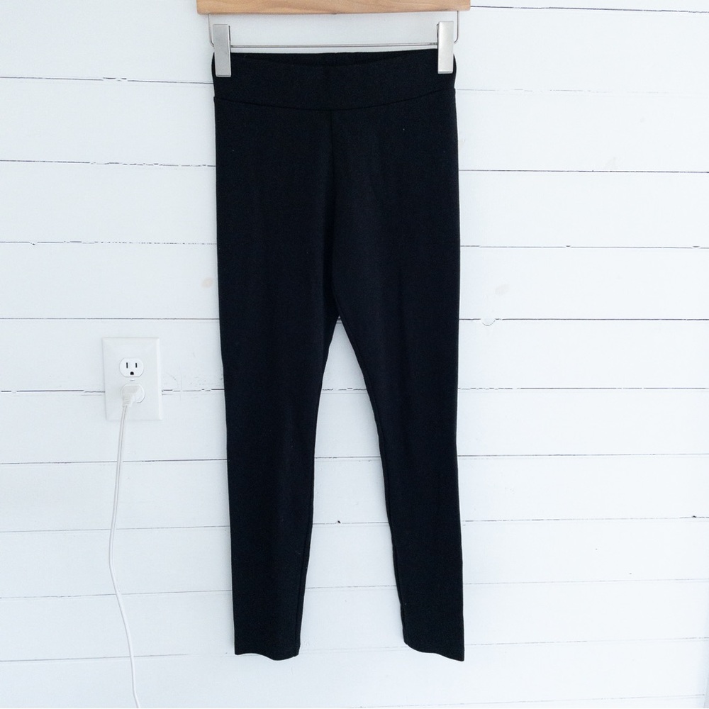Lou & Grey Black Leggings
